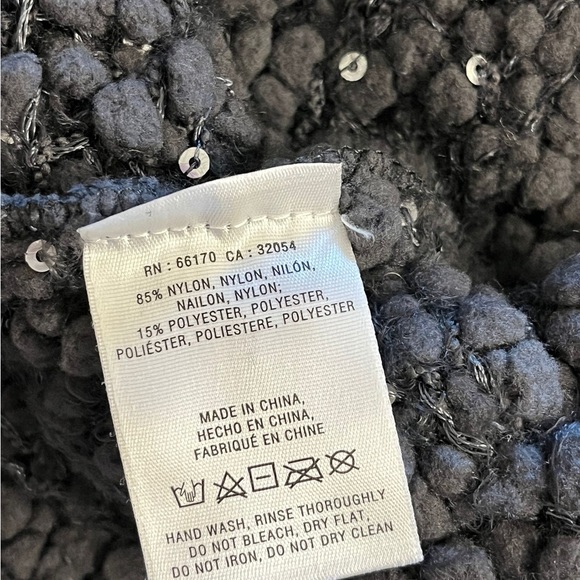 Anthropologie infinity scarf - Picture 5 of 5